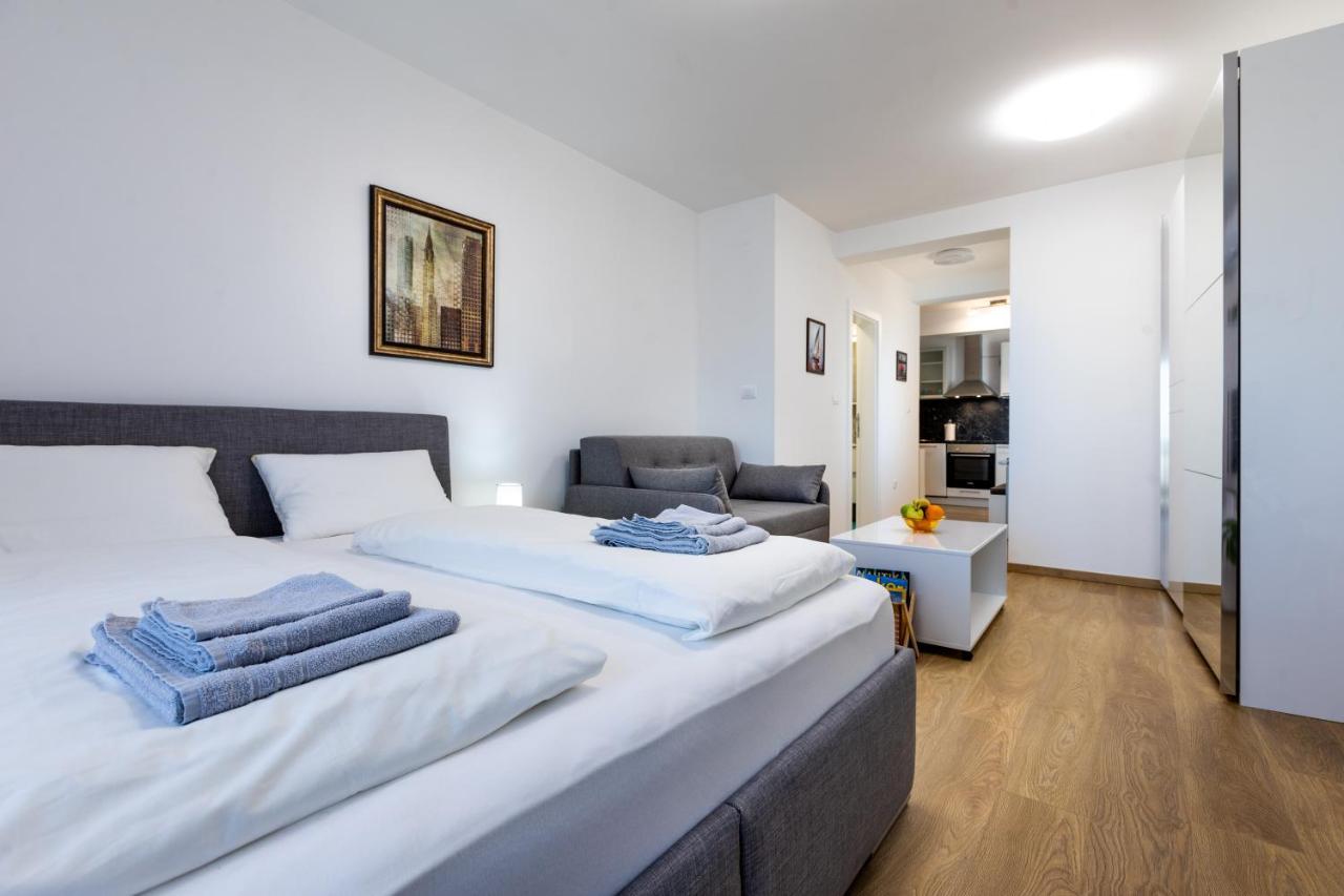 Apartment Mb